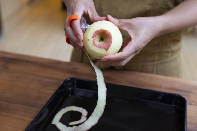 手のひらコンパクトピーラー