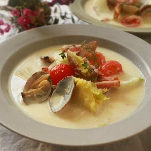 あさりと白菜の豆乳スープ