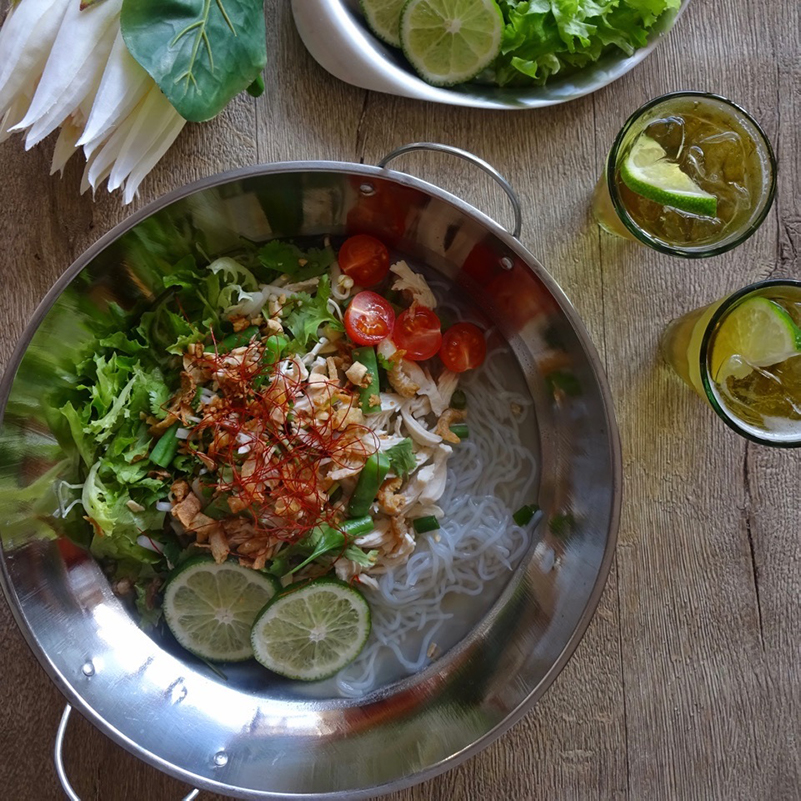 ズッキーニとトマトのひんやり漬け