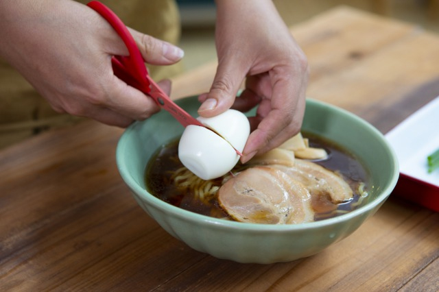 手のひらキャベツピーラー