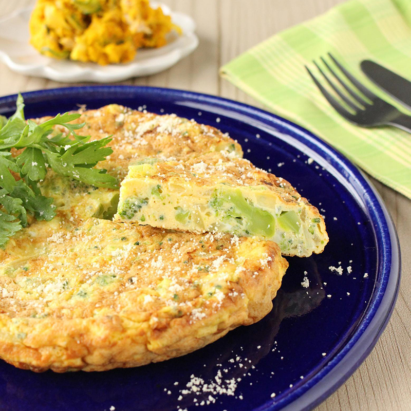 ブロッコリーのチーズスパニッシュオムレツ