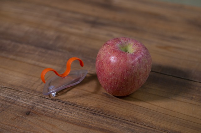 手のひらコンパクトピーラー