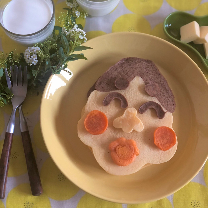 福笑いホットケーキ