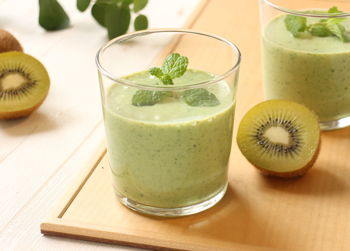 甘酒のほうれん草スムージー