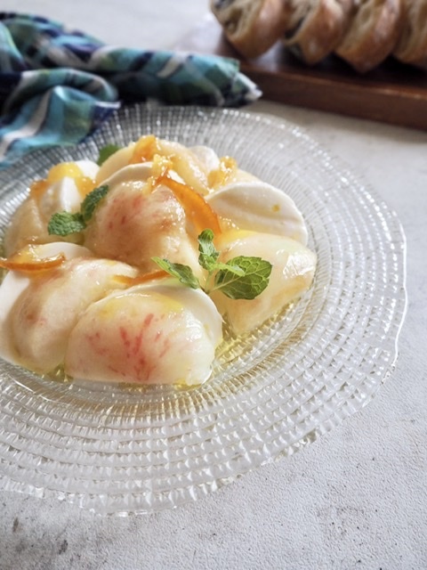 〜旬のフルーツサラダ〜桃カプレーゼ