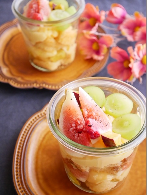 秋の味覚のトライフル【高さ9ｃｍ口径9ｃｍ　290ｍｌ容器使用】