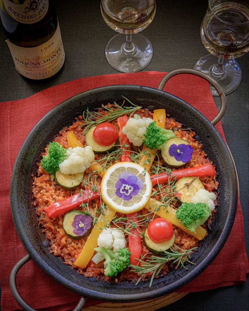 野菜とハーブのご馳走パエリア